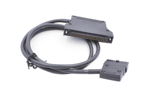 三菱Q系列對應(yīng)電纜線